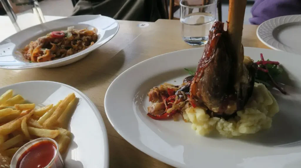 Roast lamb and other Icelandic dishes.