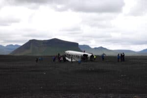 Airplane on Sólheimasandur Airplane on Sólheimasandur