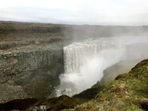 Dettifoss at night