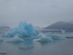 Drifting icebergs in the Glacier lagoon
