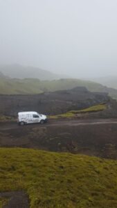 Driving to Þakgil campsite