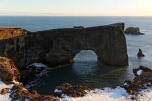Dyrhólaey cliff