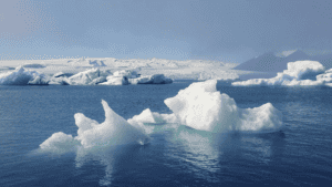 Jökulsárlón glacial lake
