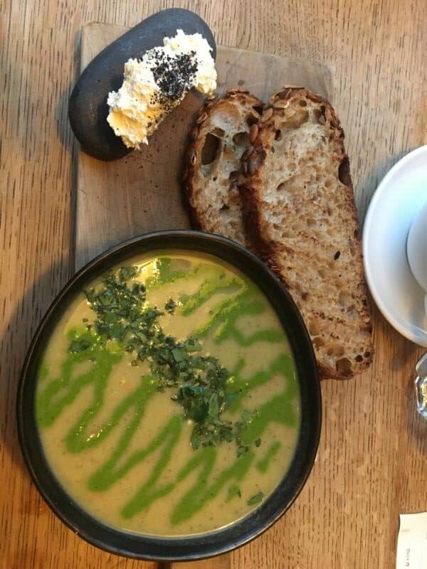 icelandic cuisine bread and soup salted butter