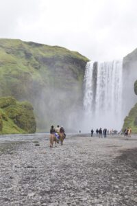 Skógafoss with horses Skógafoss with horses