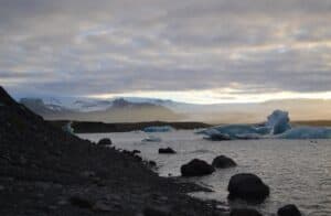 Summer night by Jökulsárlón