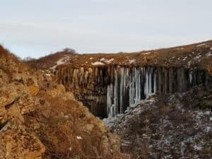 Svartifoss in frost