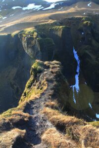 The Canyon Fjaðrárgljúfur The Canyon Fjaðrárgljúfur