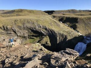 The Hiking Fimmvörðuháls hike