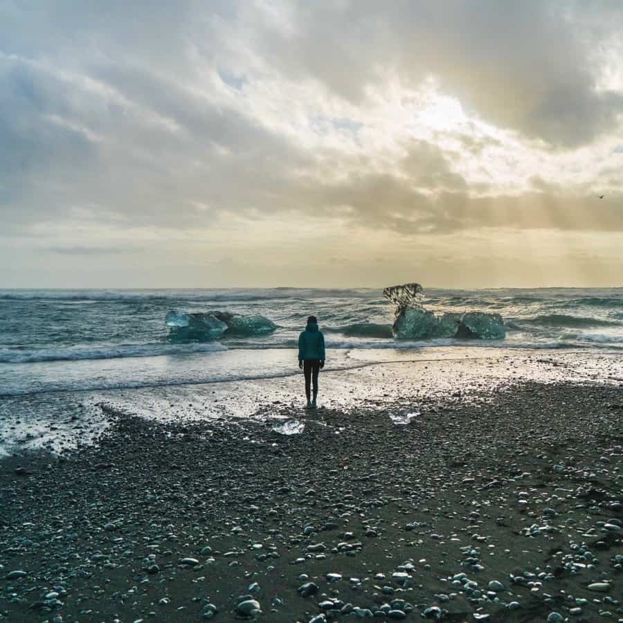 Diamond beach, the black sand beach south of Jökulsárlón