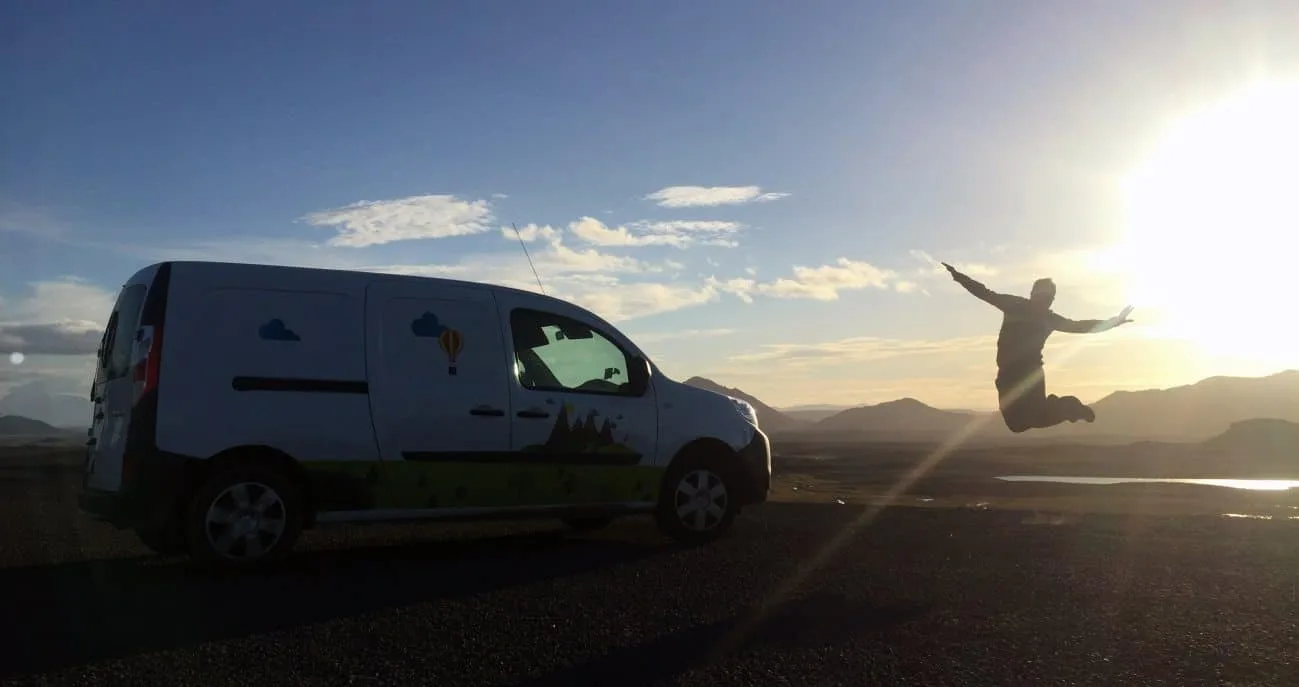 The drive to Dettifoss