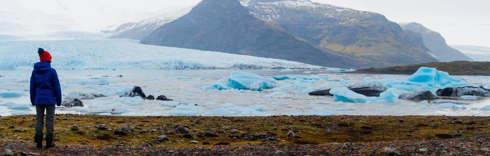 Fjallsárlón glacier lake