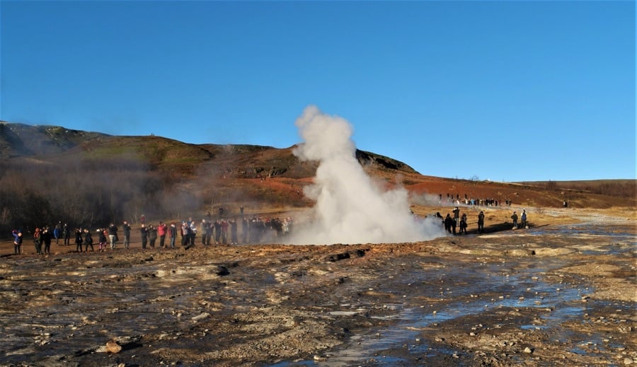 Visiting Strokkur in November