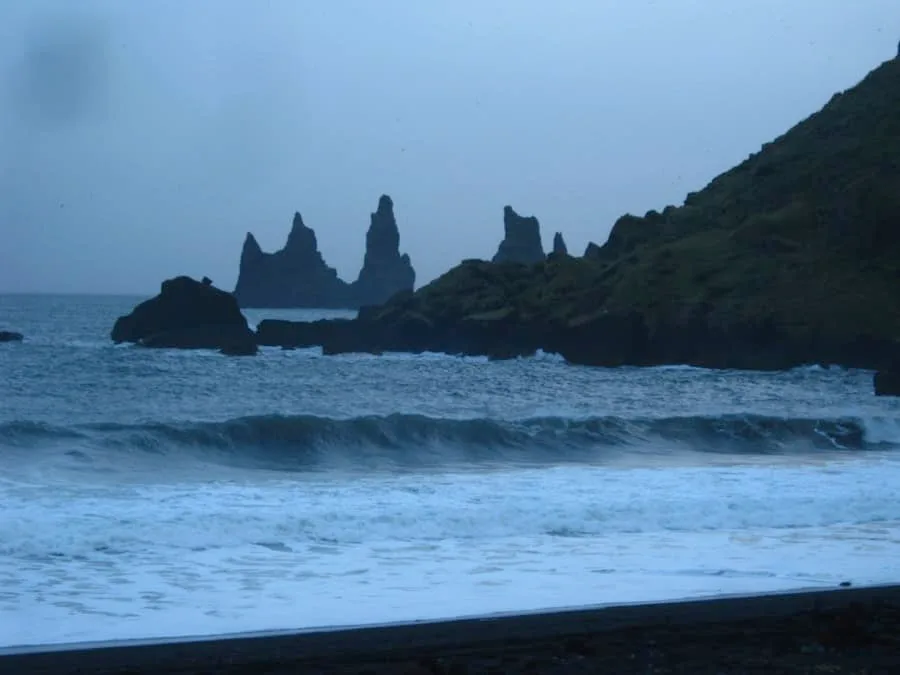 The rocks Reynisdrangar The rocks Reynisdrangar