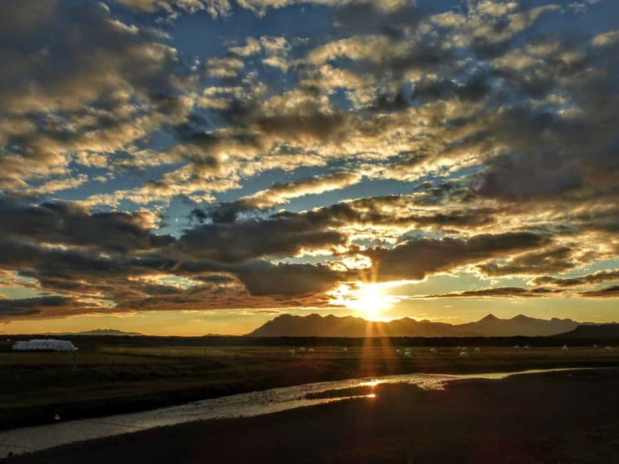 Driving the Ring road in the sunset