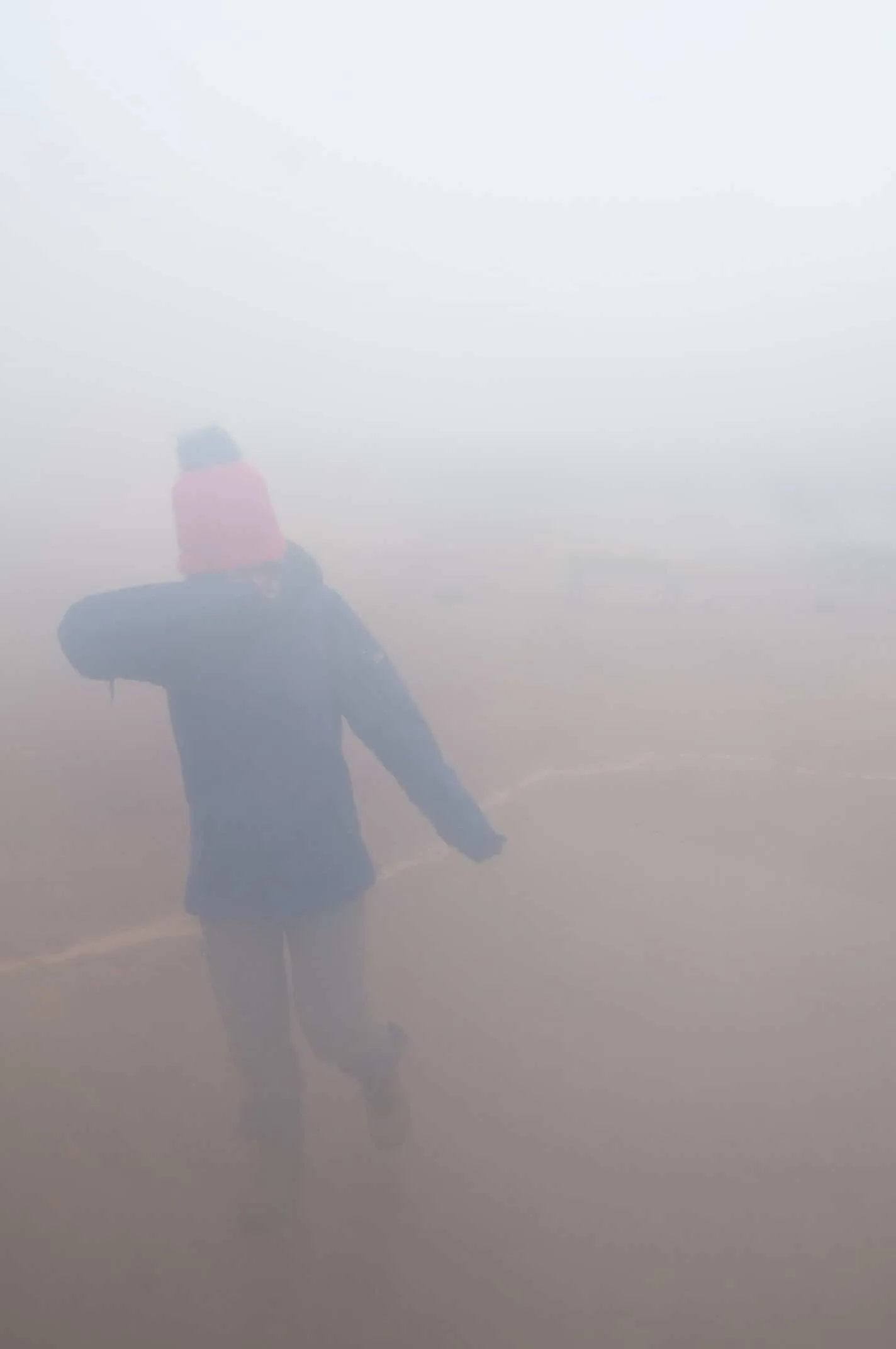 How sulphur smeels