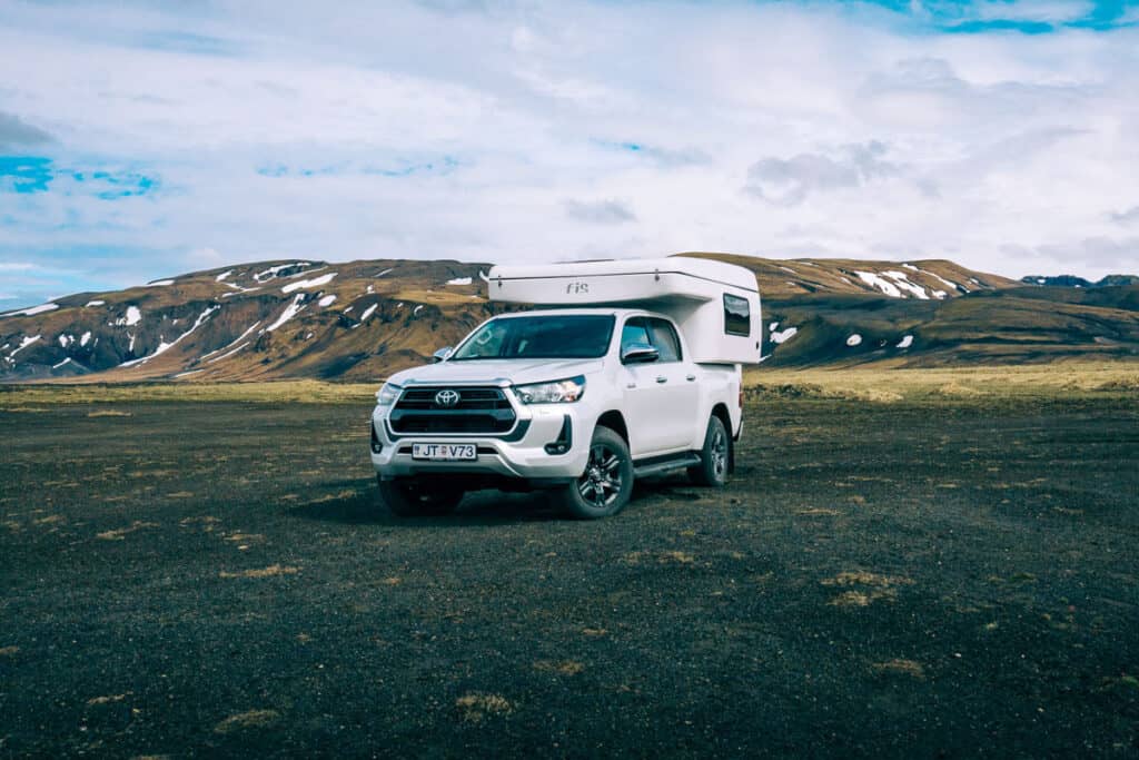 rent.is Toyota Hilux 4×4 Camper