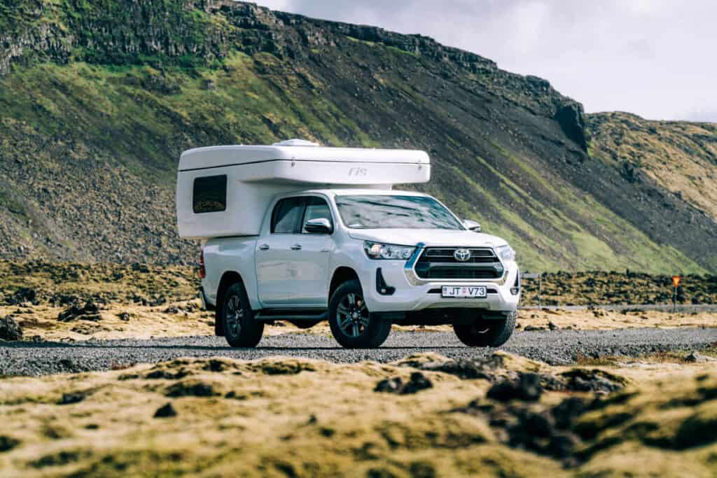 rent Toyota Hilux 4×4 Campervan