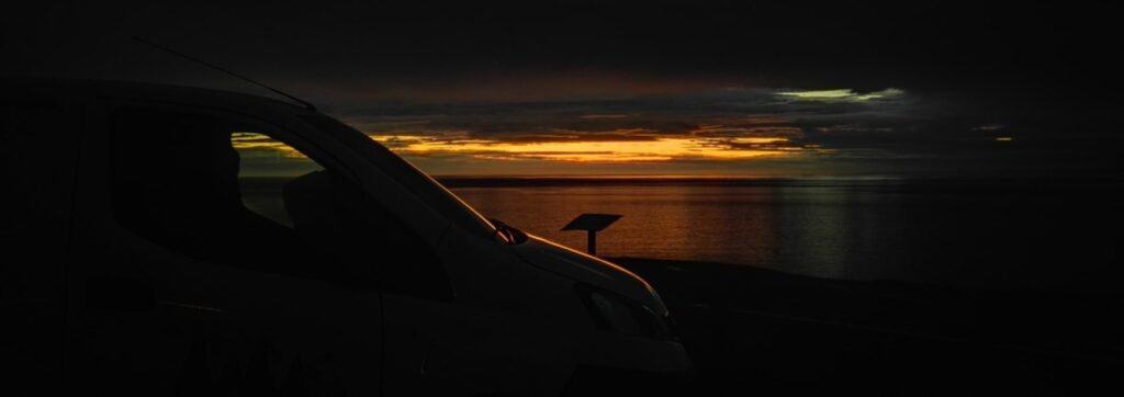 Backpackers in Iceland