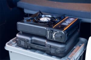 Rent VW Caddy Camper interior gas griddle