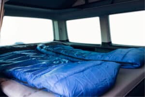 Rent vw california 4x4 vamper van interior included sleeping bags