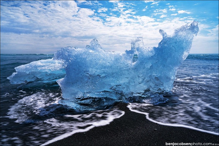 Jökulsárlón Iceberg Lagoon in southeast Iceland