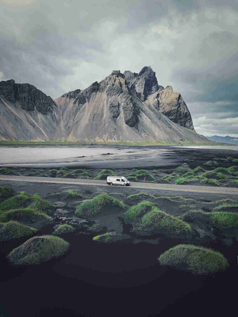 Motorhome 3 driving in stokksnes