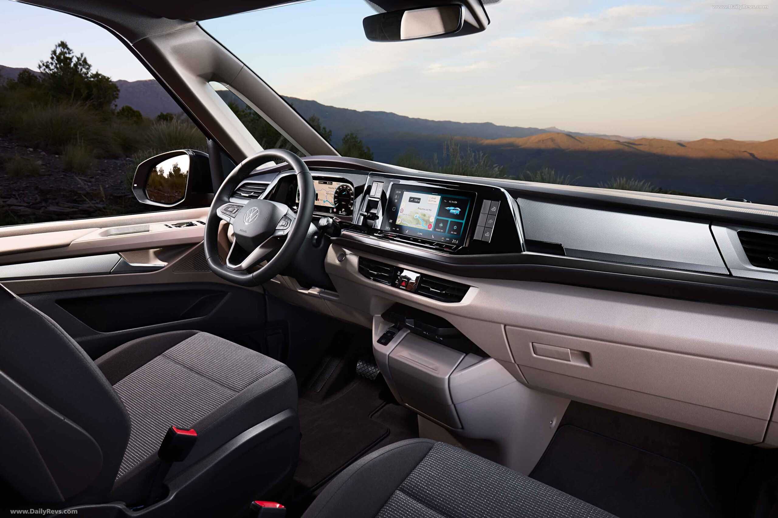 2026 California beach interior front controls