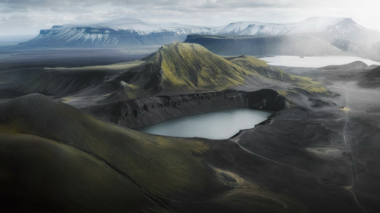 Lake in the Landmannalaugar area in the Fjallabak Nature Reserve, Icelandic Highlands.